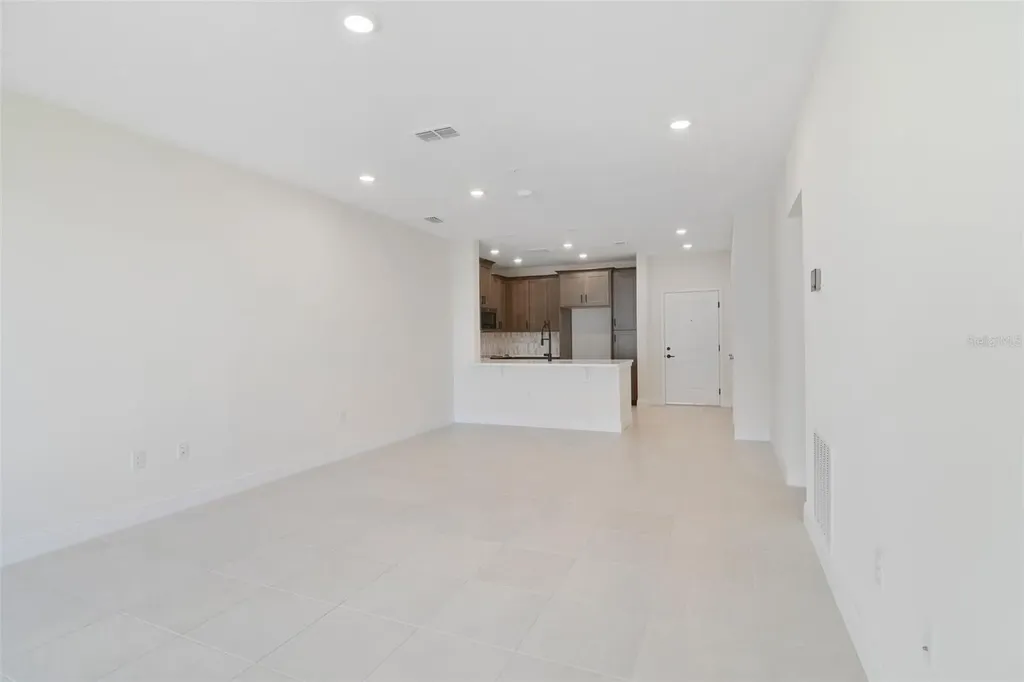 7557 Laureate Boulevard Orlando FL 32827