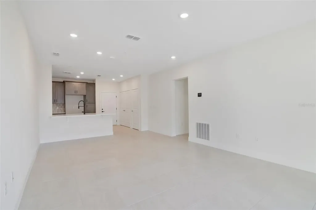 7557 Laureate Boulevard Orlando FL 32827