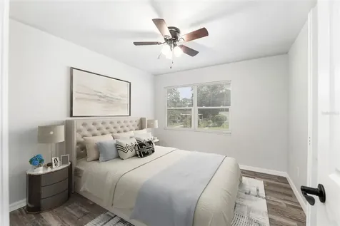 1522 SE 13th Place Gainesville FL 32641