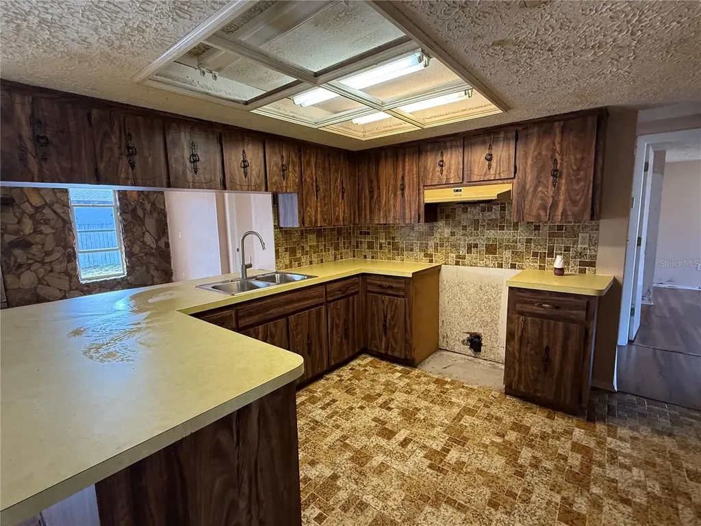 15930 Adobe Drive Hudson FL 34667