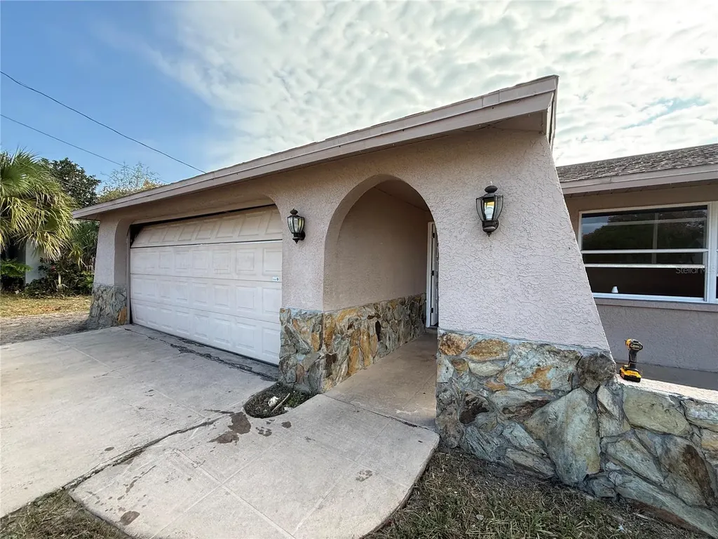 15930 Adobe Drive Hudson FL 34667