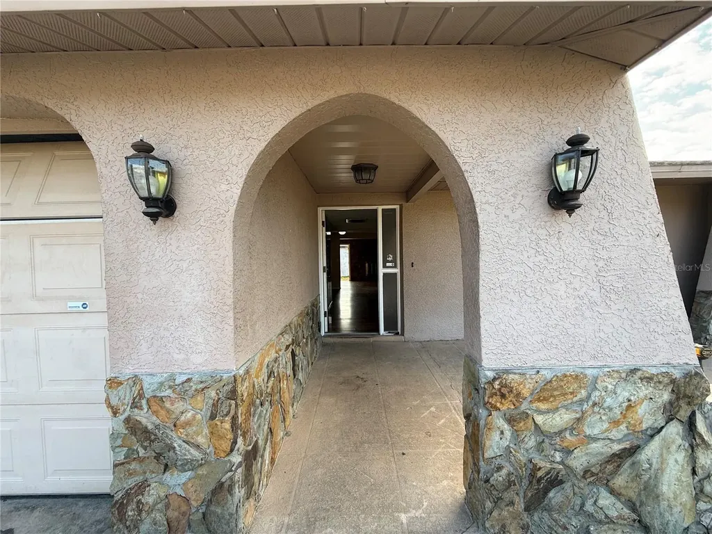 15930 Adobe Drive Hudson FL 34667