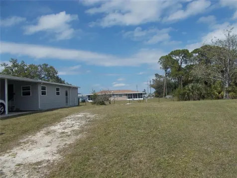 5552 Holiday Park Boulevard North Port FL 34287