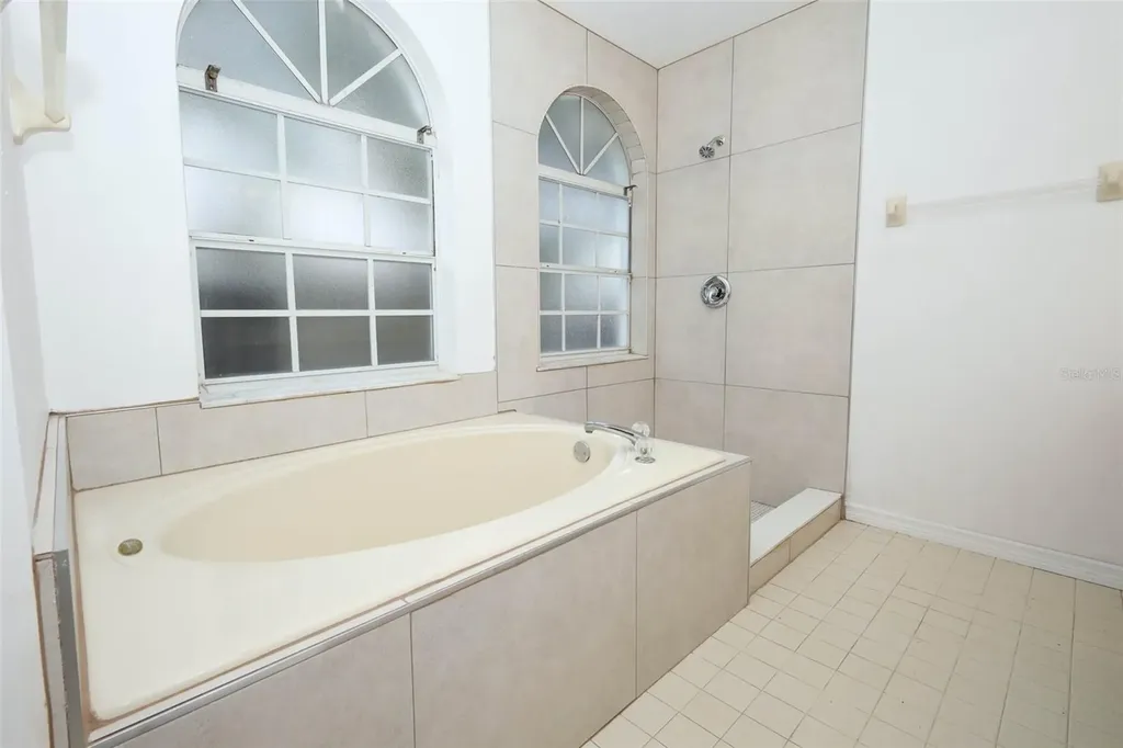 1675 Thornhill Circle Oviedo FL 32765