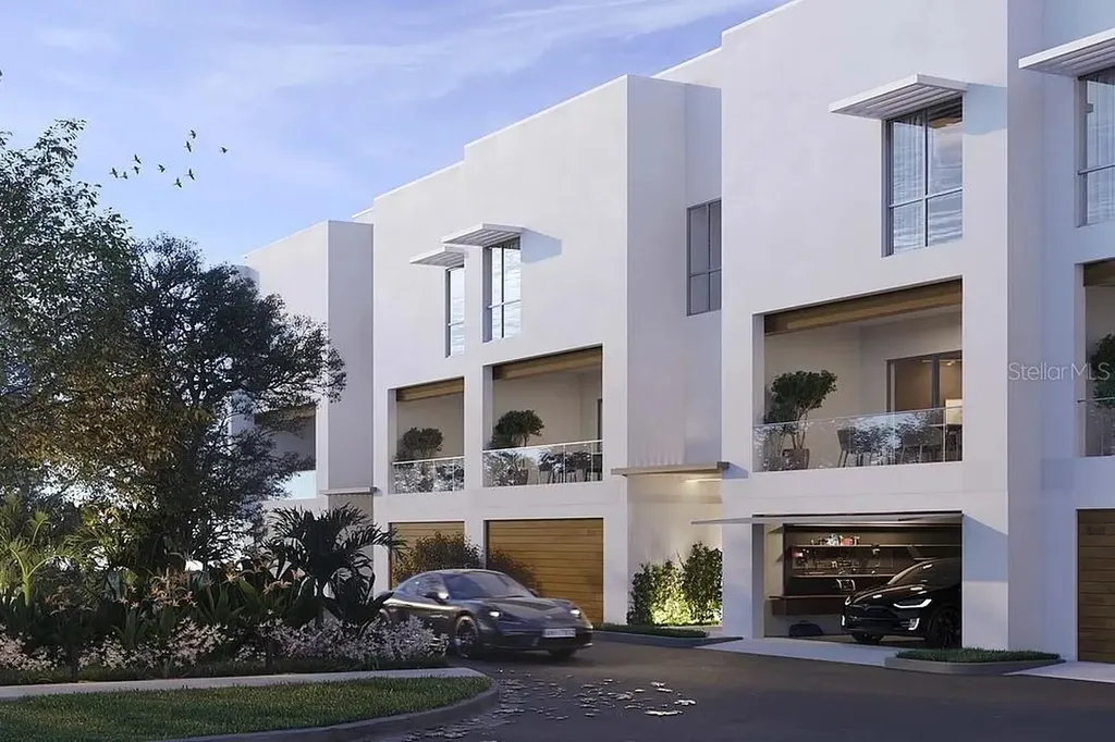 1028 Sunset Point Road Clearwater FL 33755