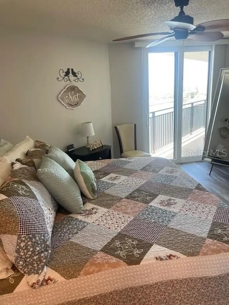 690 Island Way Clearwater Beach FL 33767