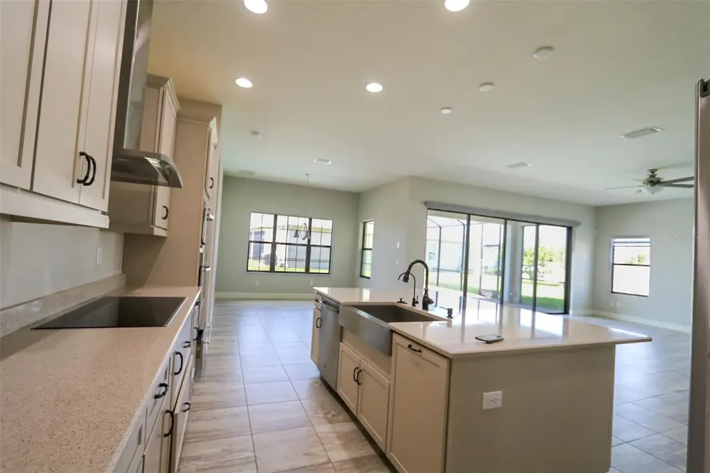 11978 Climbing Fern Avenue Riverview FL 33579