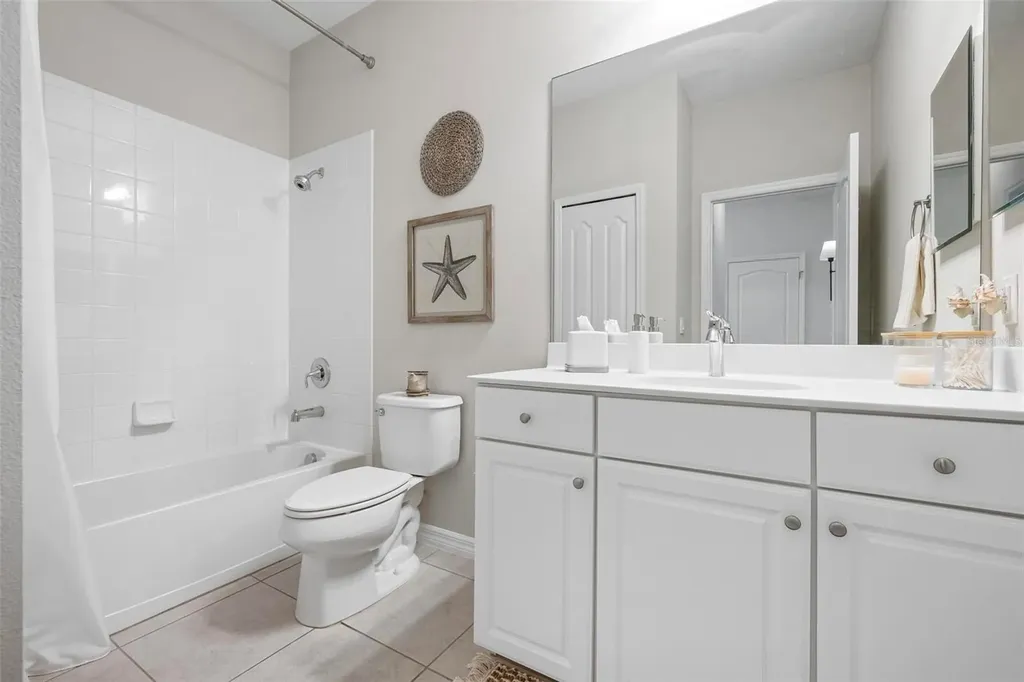 4616 Whispering Leaves Drive Sarasota FL 34243