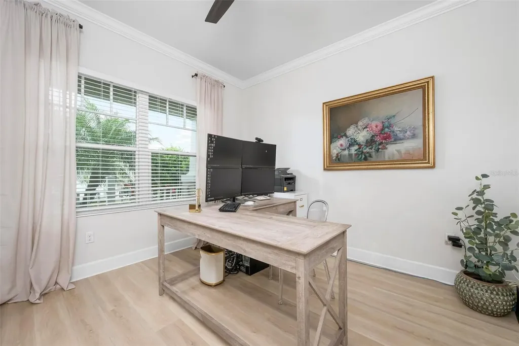 4616 Whispering Leaves Drive Sarasota FL 34243