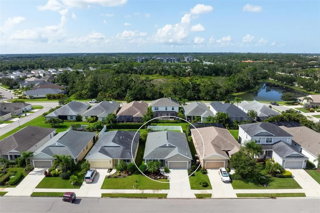 4616 Whispering Leaves Drive Sarasota FL 34243