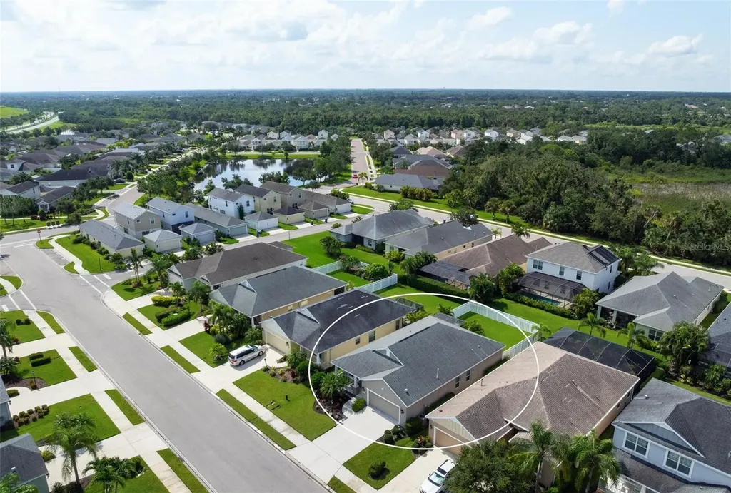 4616 Whispering Leaves Drive Sarasota FL 34243