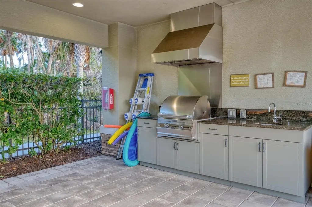 4616 Whispering Leaves Drive Sarasota FL 34243