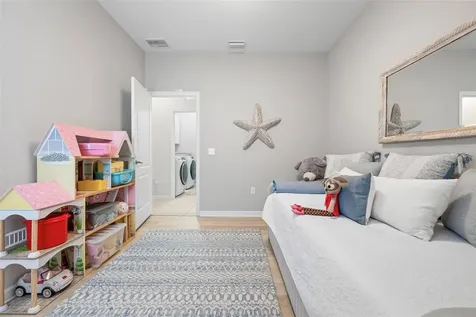 4616 Whispering Leaves Drive Sarasota FL 34243