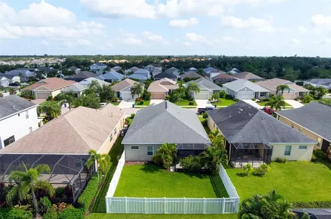 4616 Whispering Leaves Drive Sarasota FL 34243