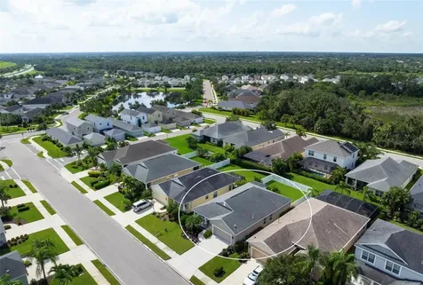 4616 Whispering Leaves Drive Sarasota FL 34243