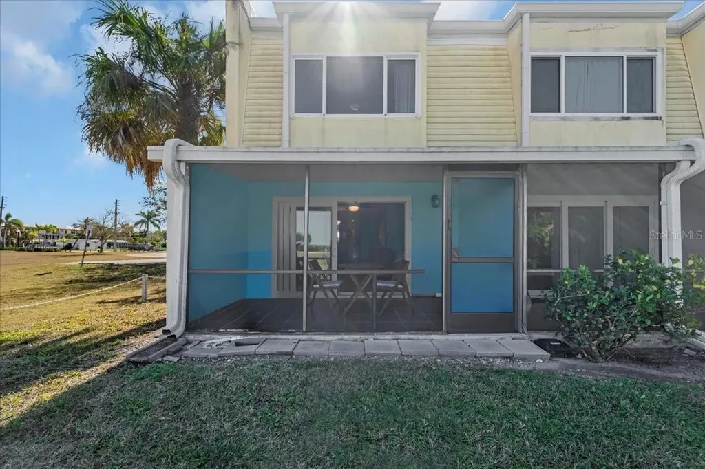1020 W Marion Avenue Punta Gorda FL 33950