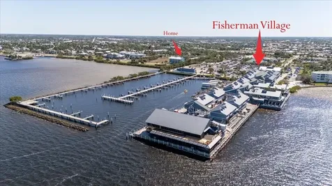 1020 W Marion Avenue Punta Gorda FL 33950