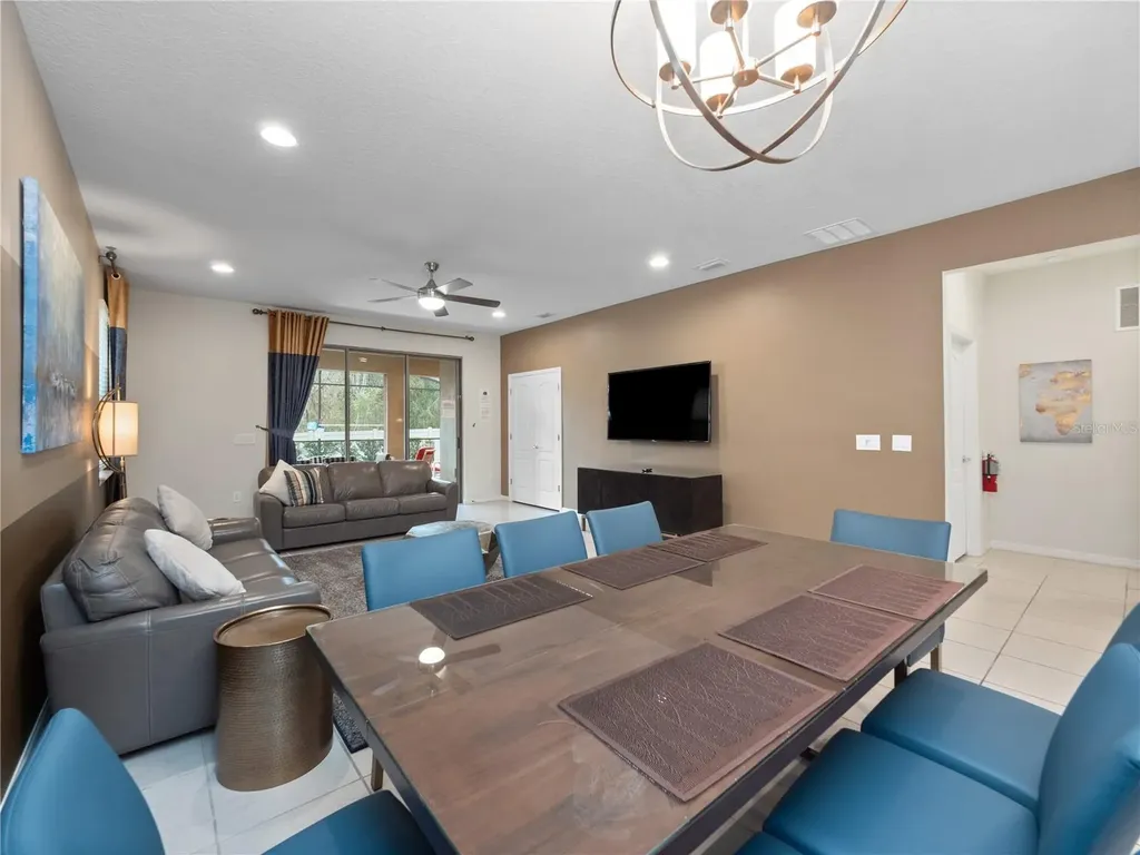 1817 Nice Court Kissimmee FL 34747