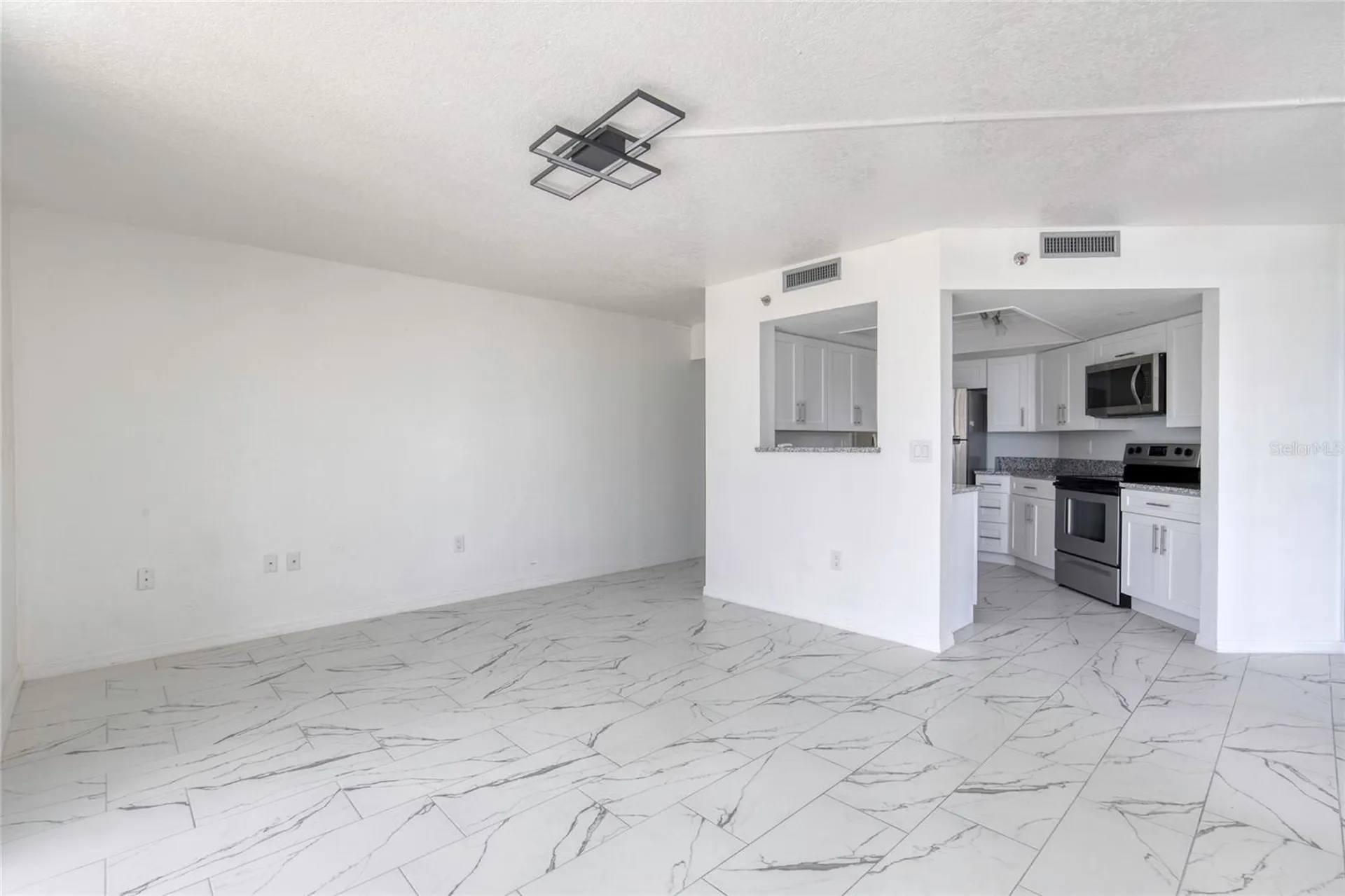 1 Oceans West Boulevard Daytona Beach FL 32118