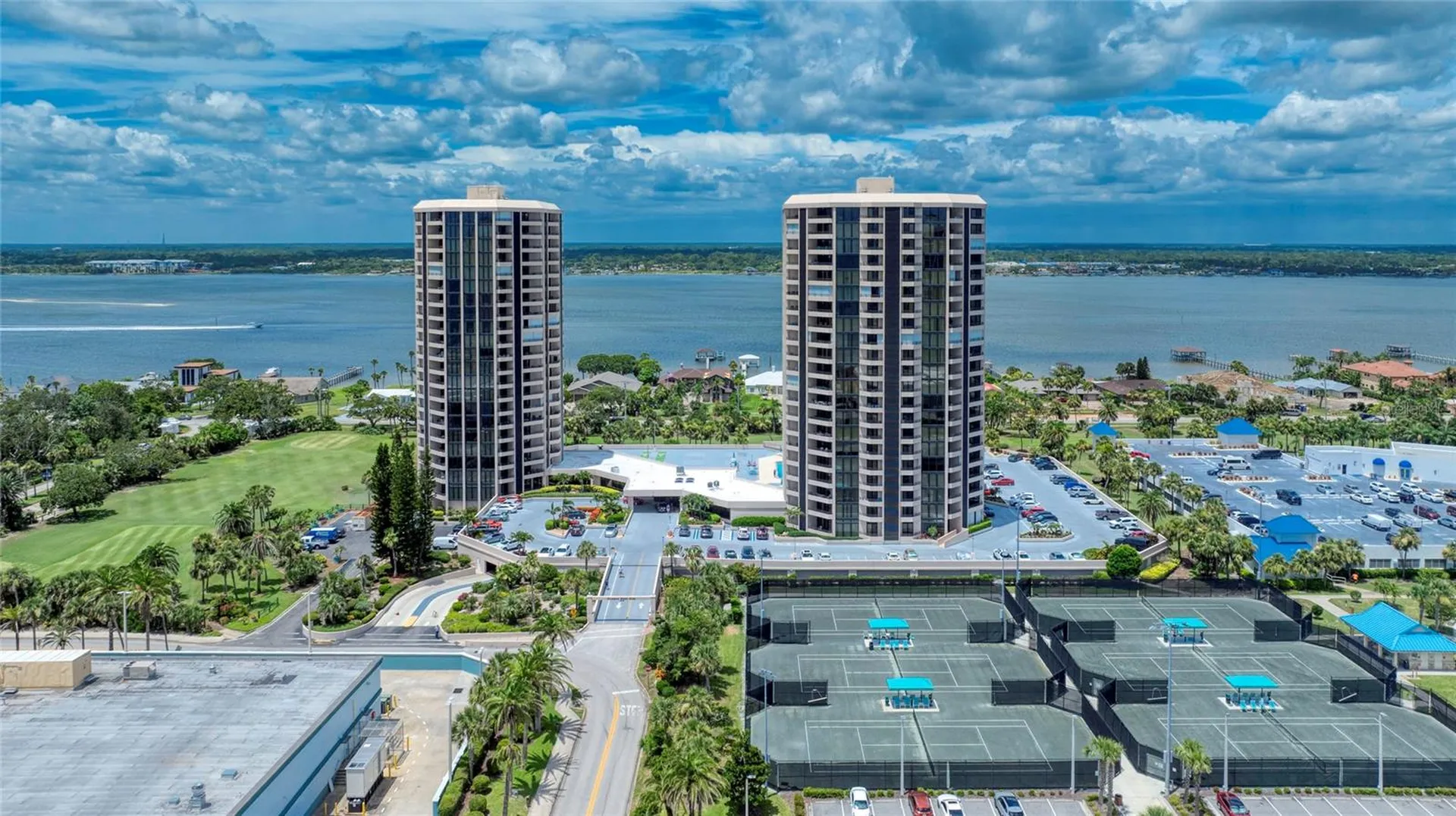 1 Oceans West Boulevard Daytona Beach FL 32118