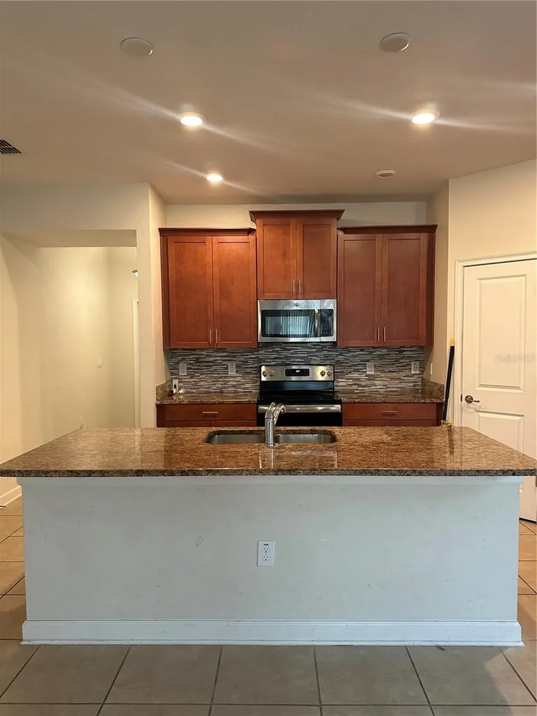 10132 Lovegrass Lane Orlando FL 32832