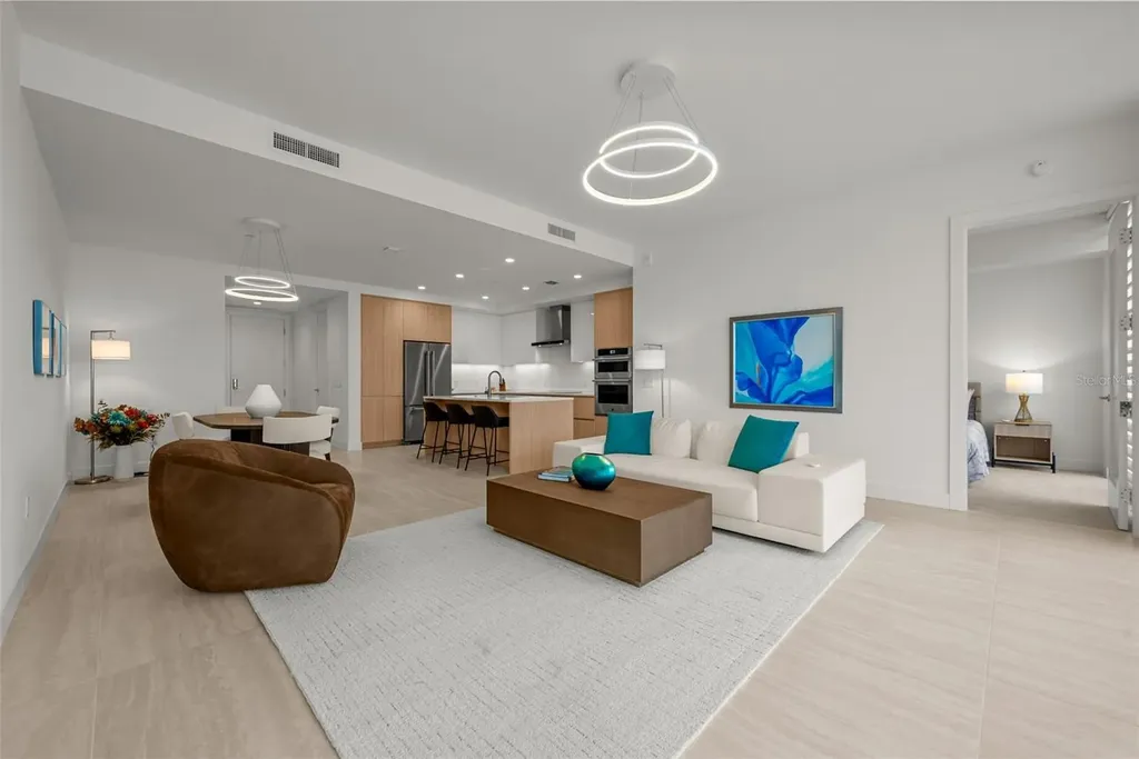 301 Quay Commons Sarasota FL 34236