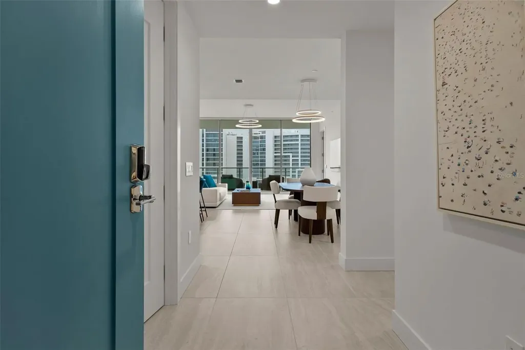 301 Quay Commons Sarasota FL 34236