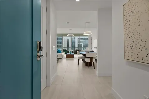 301 Quay Commons Sarasota FL 34236