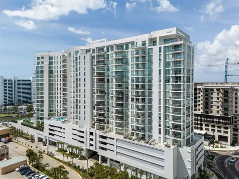 301 Quay Commons Sarasota FL 34236