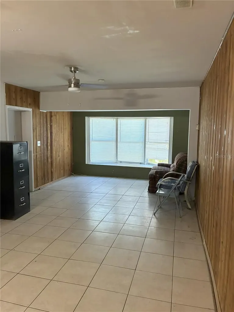 3016 Bloomingdale Avenue Valrico FL 33596