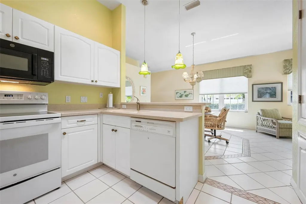 1262 Berkshire Circle Venice FL 34292