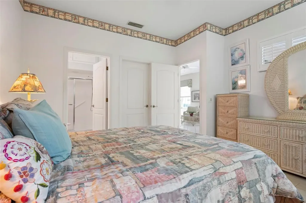 1262 Berkshire Circle Venice FL 34292