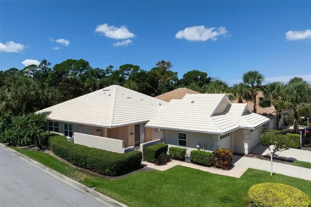 1262 Berkshire Circle Venice FL 34292