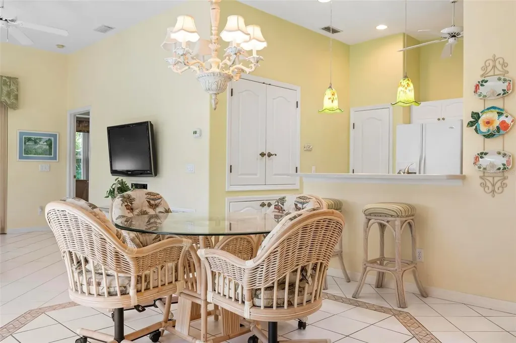 1262 Berkshire Circle Venice FL 34292