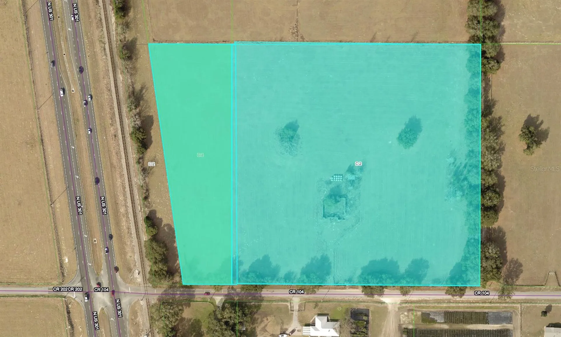 4040 County Road 104 Oxford FL 34484