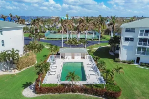 1250 W Marion Avenue Punta Gorda FL 33950
