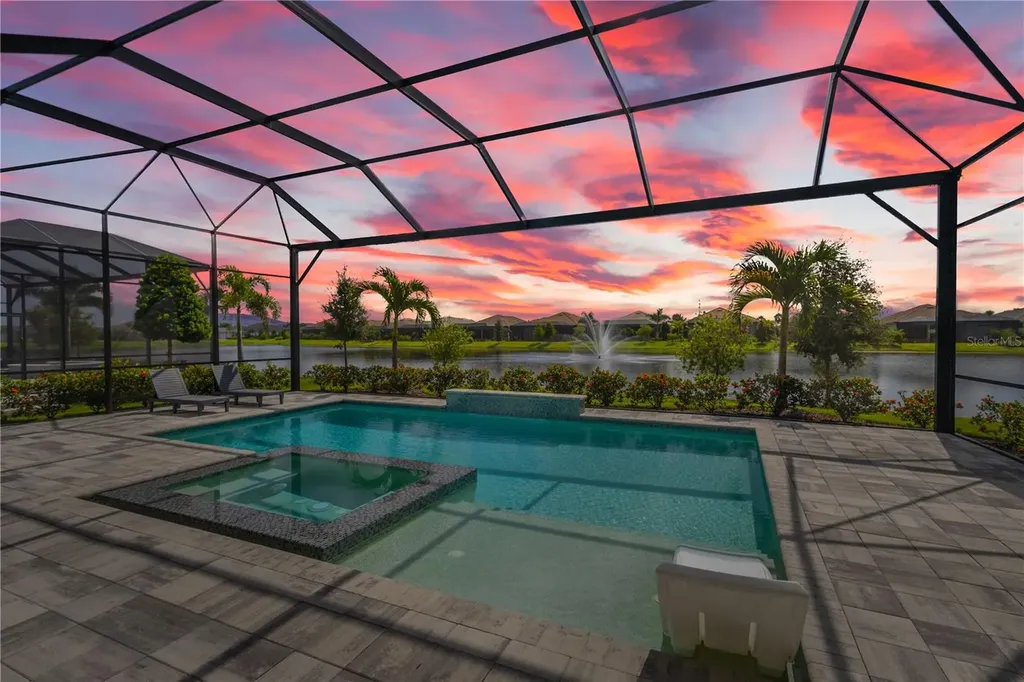 8241 Pavia Way Lakewood Ranch FL 34202