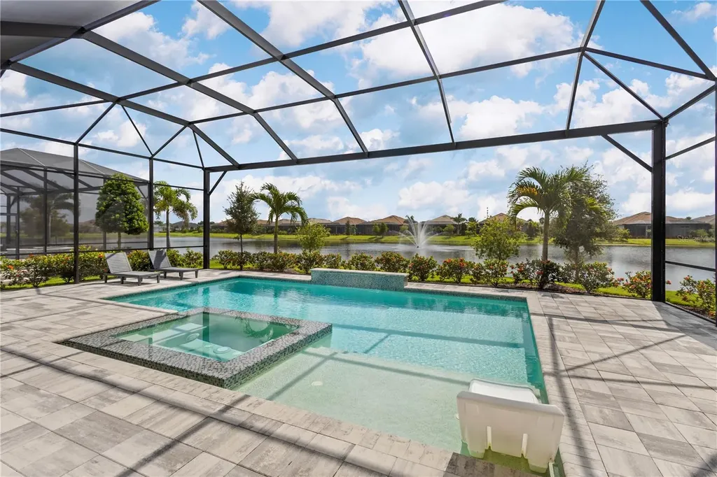 8241 Pavia Way Lakewood Ranch FL 34202