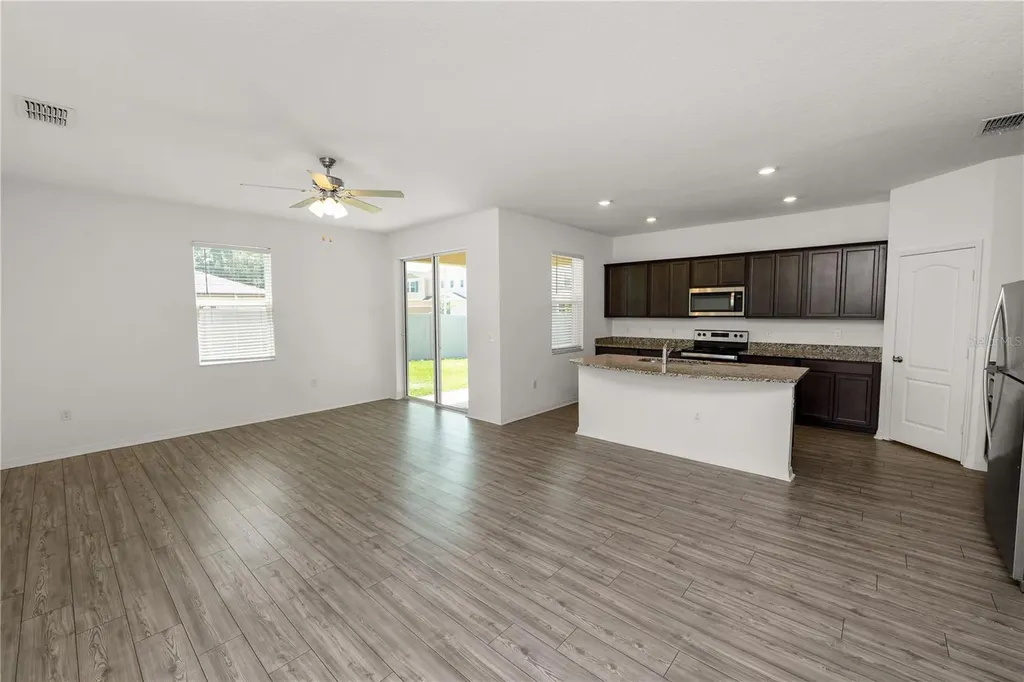 6170 Dolostone Drive Lakeland FL 33811