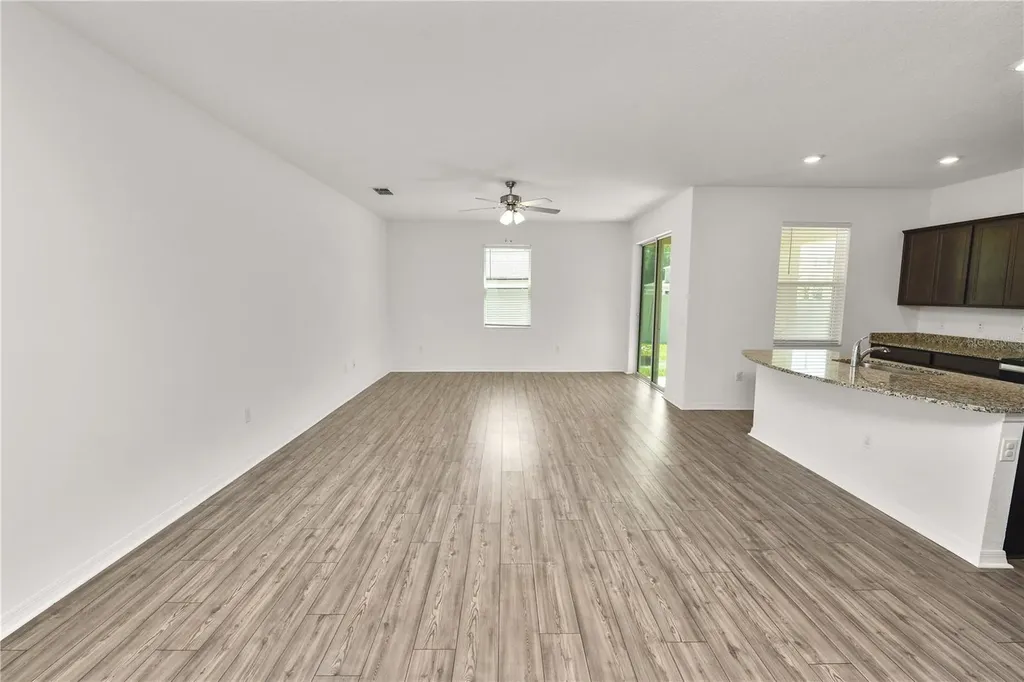 6170 Dolostone Drive Lakeland FL 33811