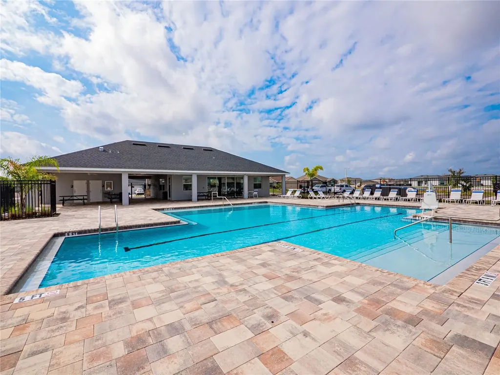 6170 Dolostone Drive Lakeland FL 33811