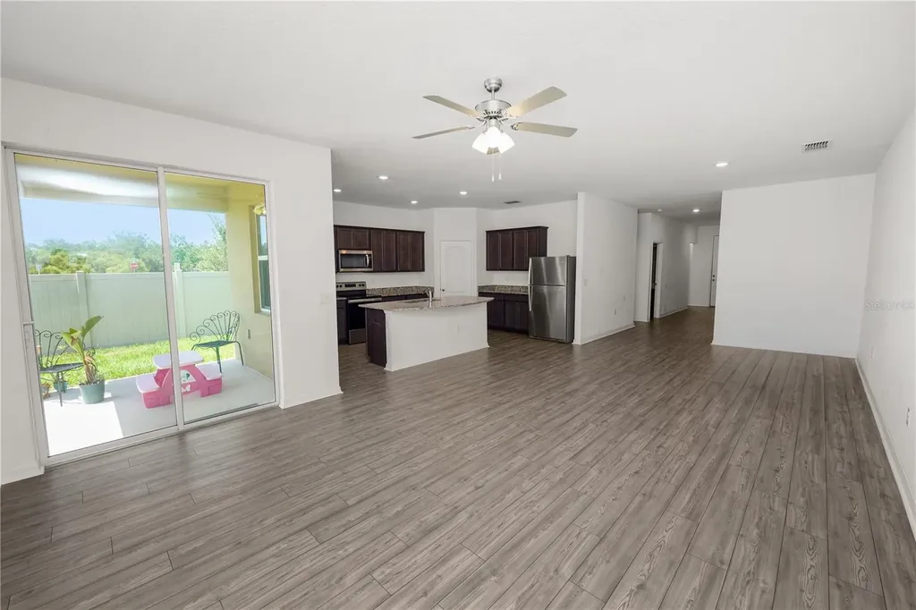 6170 Dolostone Drive Lakeland FL 33811