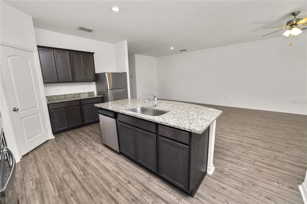 6170 Dolostone Drive Lakeland FL 33811