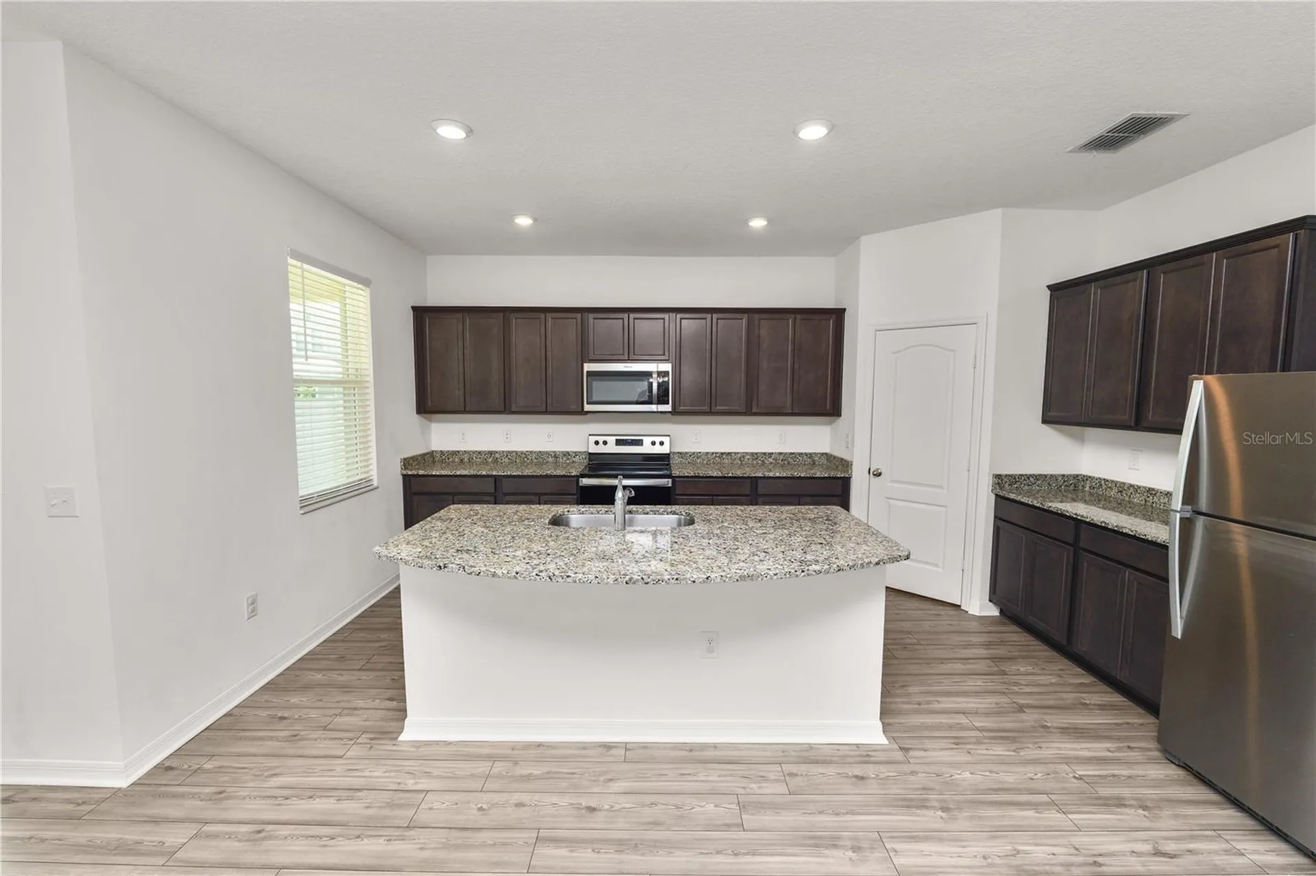 6170 Dolostone Drive Lakeland FL 33811