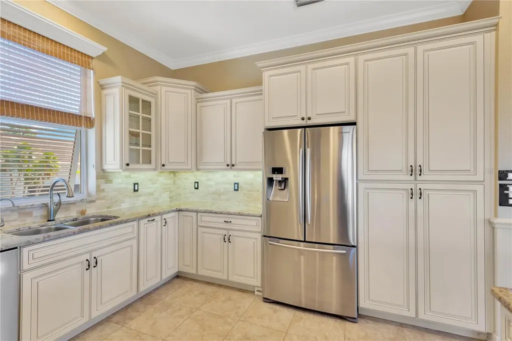 511 Seaview Drive Tarpon Springs FL 34689
