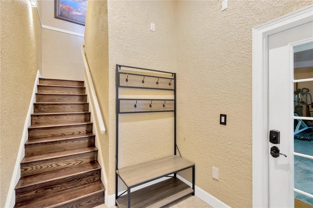 511 Seaview Drive Tarpon Springs FL 34689