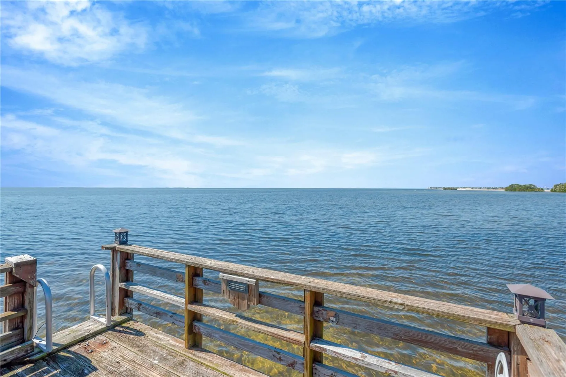 511 Seaview Drive Tarpon Springs FL 34689