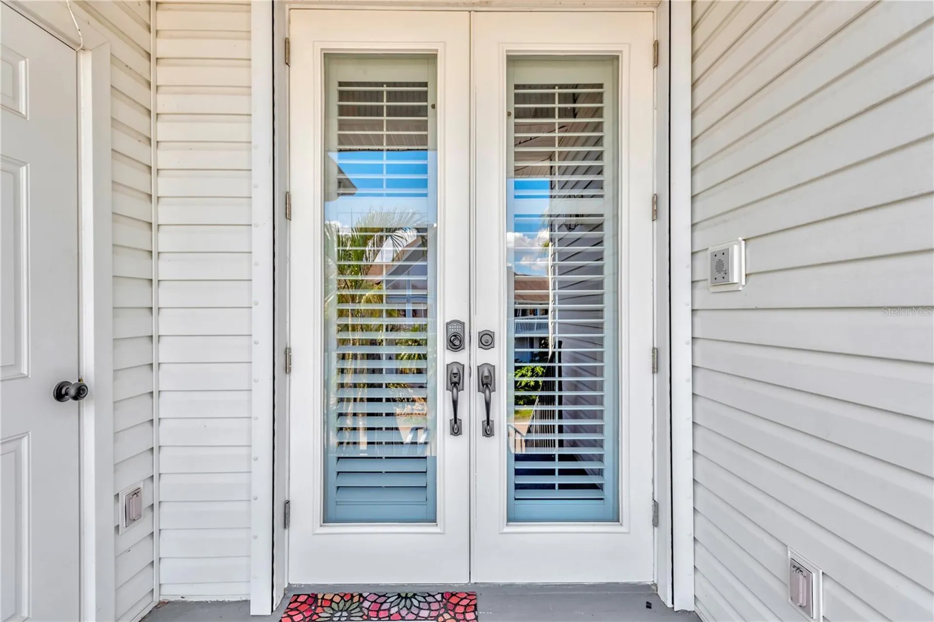 511 Seaview Drive Tarpon Springs FL 34689