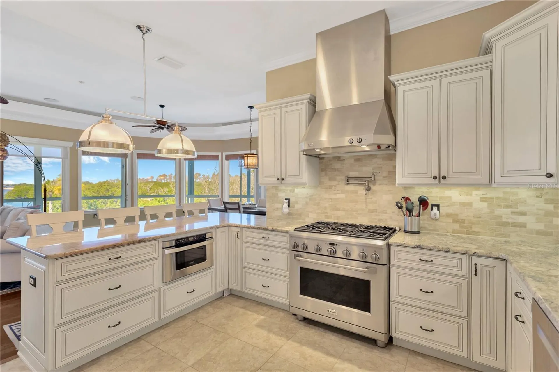511 Seaview Drive Tarpon Springs FL 34689
