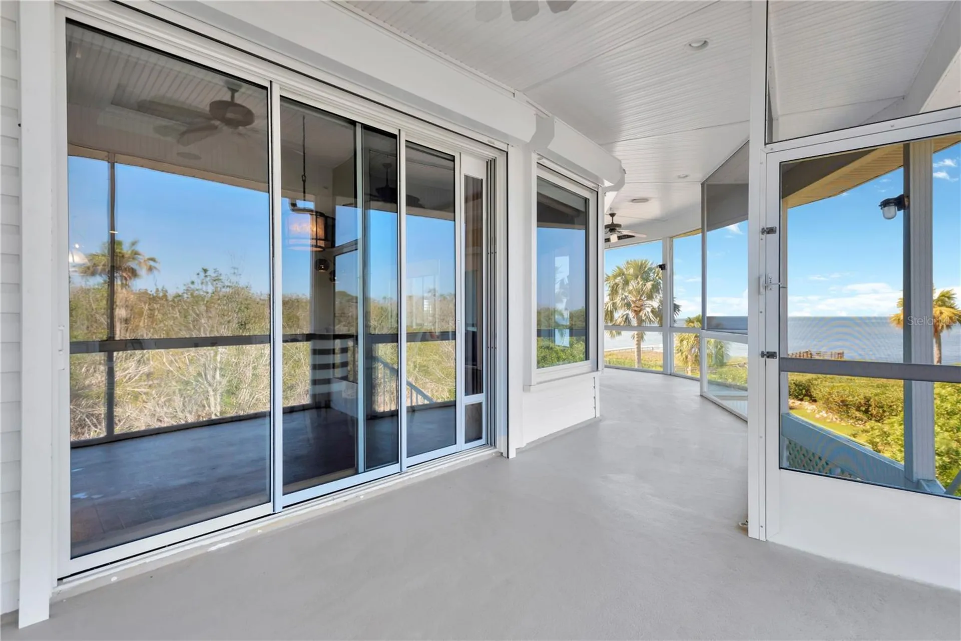 511 Seaview Drive Tarpon Springs FL 34689